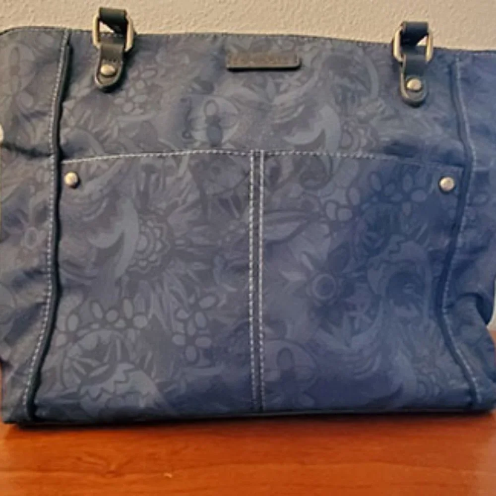 Sakroots shoulder bag. - Picture 4 of 6
